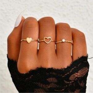 Gold ring set